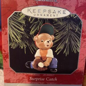 Hallmark Keepsake Ornament 1998 Surprise Catch w Original Box Baseball/softball