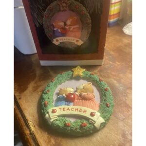 Teacher Ornament 1996 HALLMARK KEEPSAKE CHRISTMAS ORNAMENT 3" RARE VINTAGE