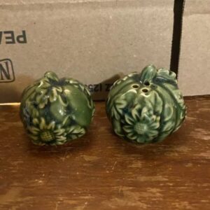 Green Pumpkin Salt & Pepper Shaker Set Ceramic Small Mini Set Vintage Autumn